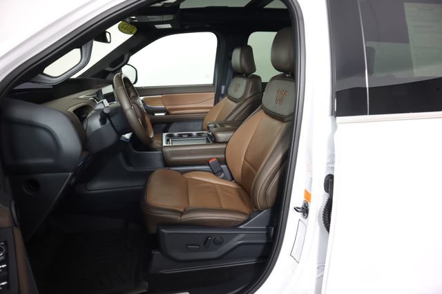 Used 2025 Ford Expedition Max King Ranch AWD/4WD image 34