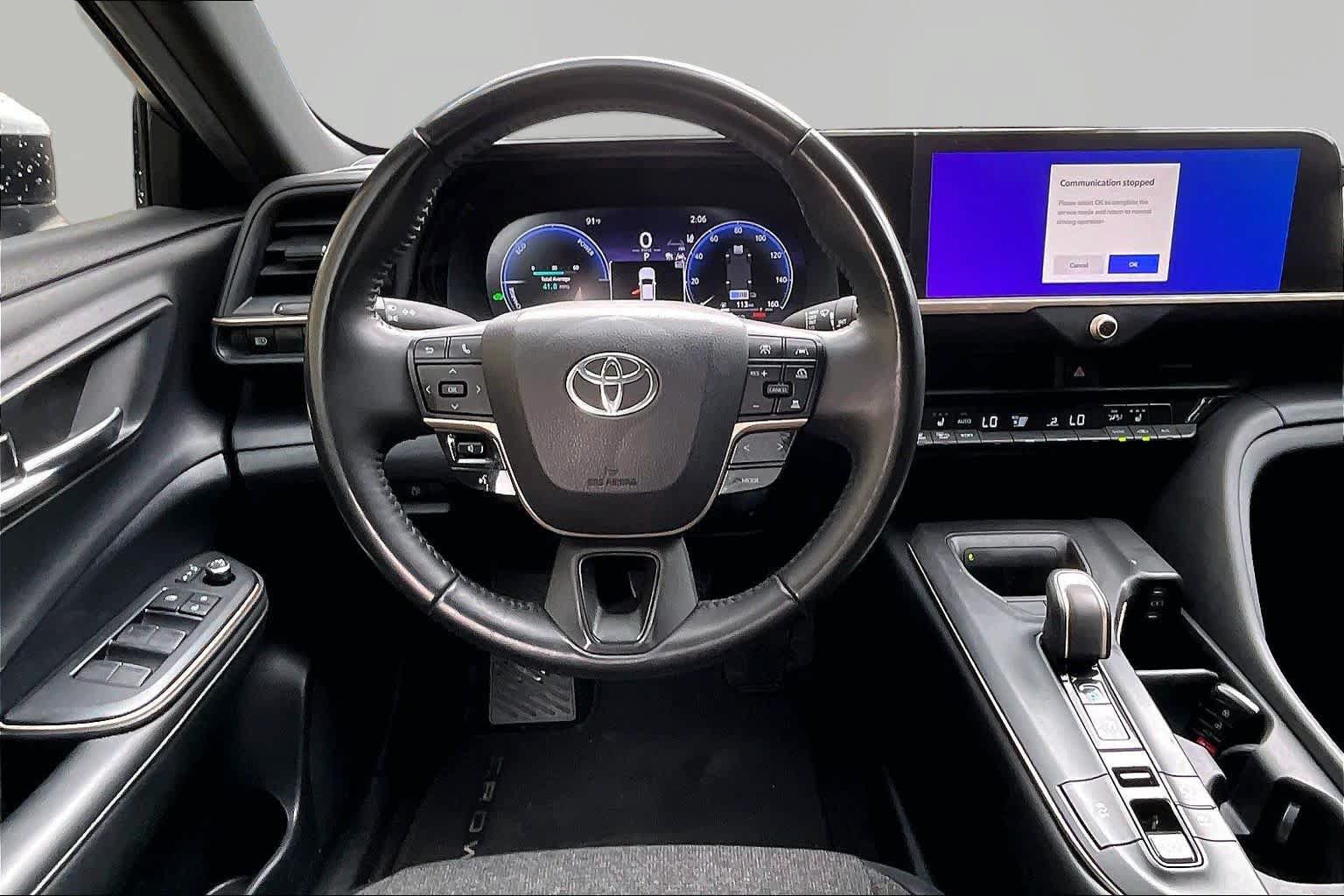 Certified 2023 Toyota Crown AWD/4WD image 6