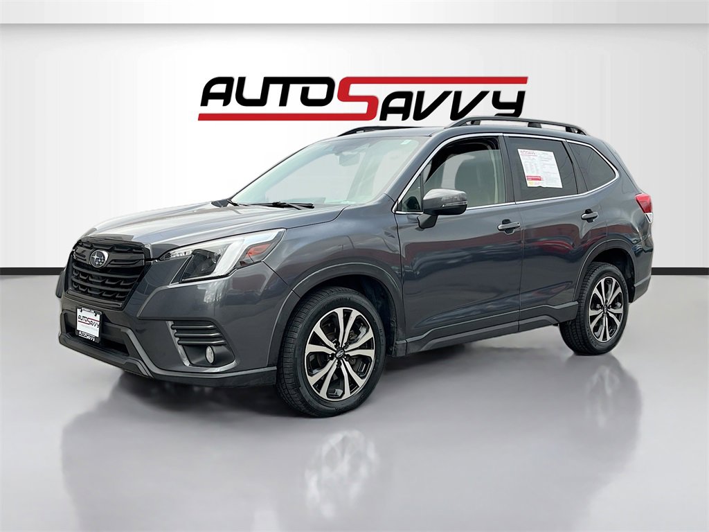 Used 2022 Subaru Forester Limited image 3