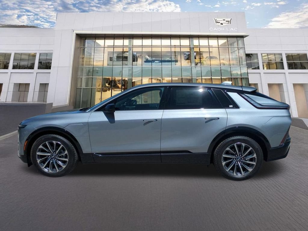 New 2026 Cadillac Lyriq Sport AWD/4WD image 5