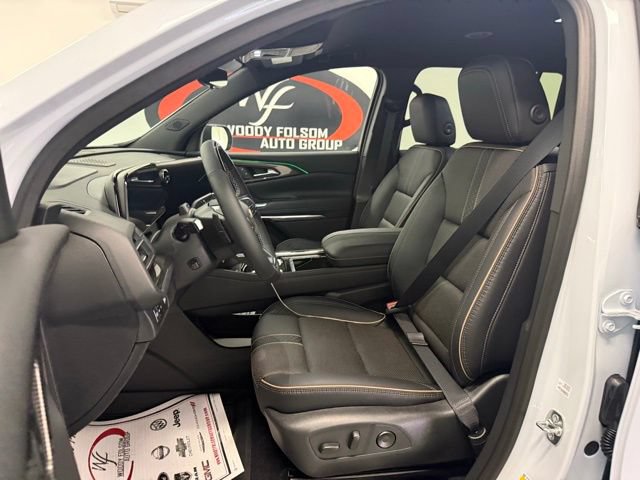 New 2026 Chevrolet Traverse High Country w/ LPO, Floor Liner Package FWD image 12