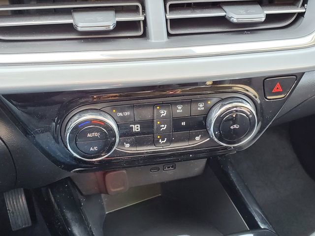 Certified 2024 Chevrolet Trax LT w/ Driver Confidence Package image 31