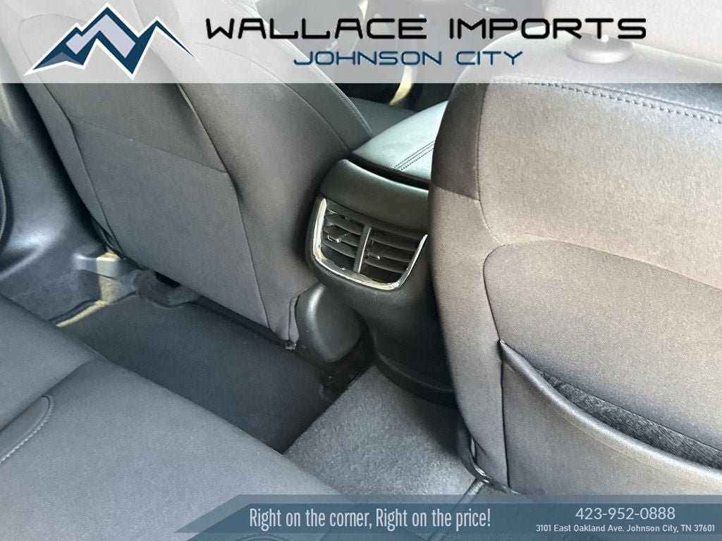 Used 2023 Chevrolet Malibu LT w/ Driver Confidence Package FWD image 39