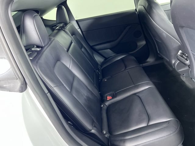 Used 2021 Tesla Model Y Long Range AWD/4WD image 26