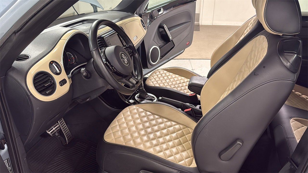 Used 2019 Volkswagen Beetle 2.0T Final Edition SEL image 12