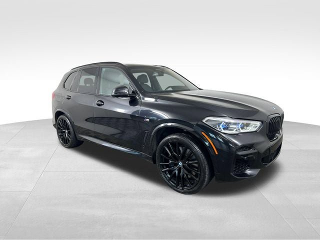 Used 2022 BMW X5 M50i w/ Executive Package AWD/4WD image 8