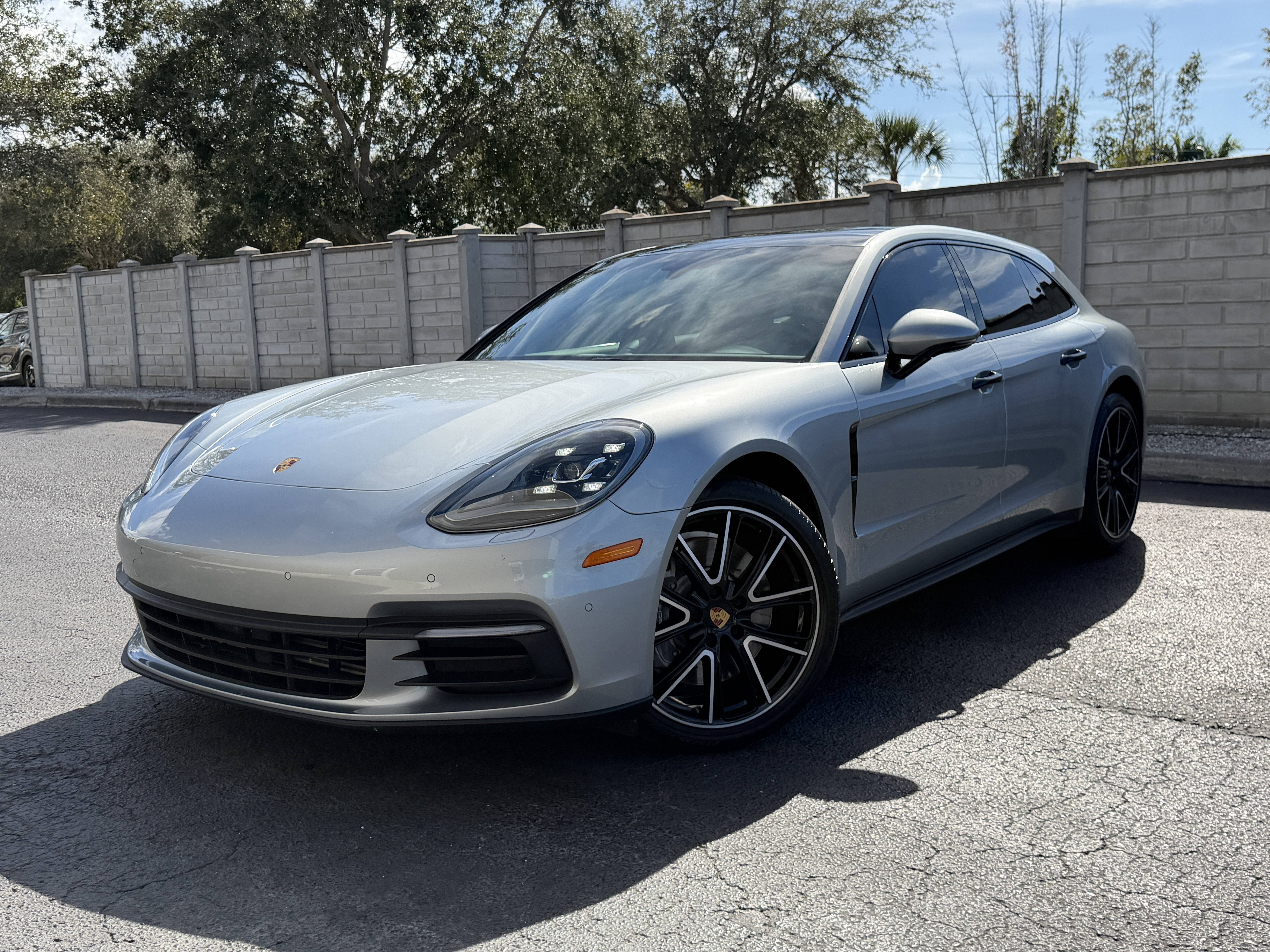 Certified 2018 Porsche Panamera 4
