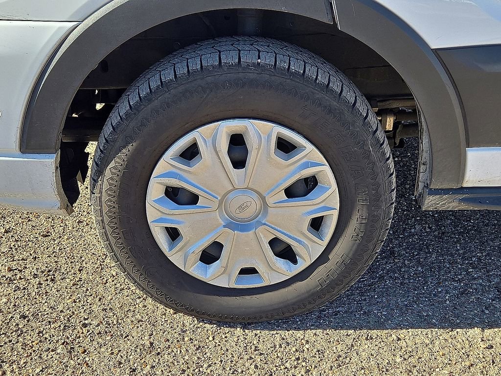 Used 2023 Ford Transit 350 XLT image 11