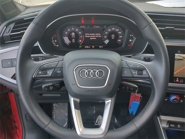 Used 2022 Audi Q3 2.0T Premium Plus w/ Premium Plus Package image 30