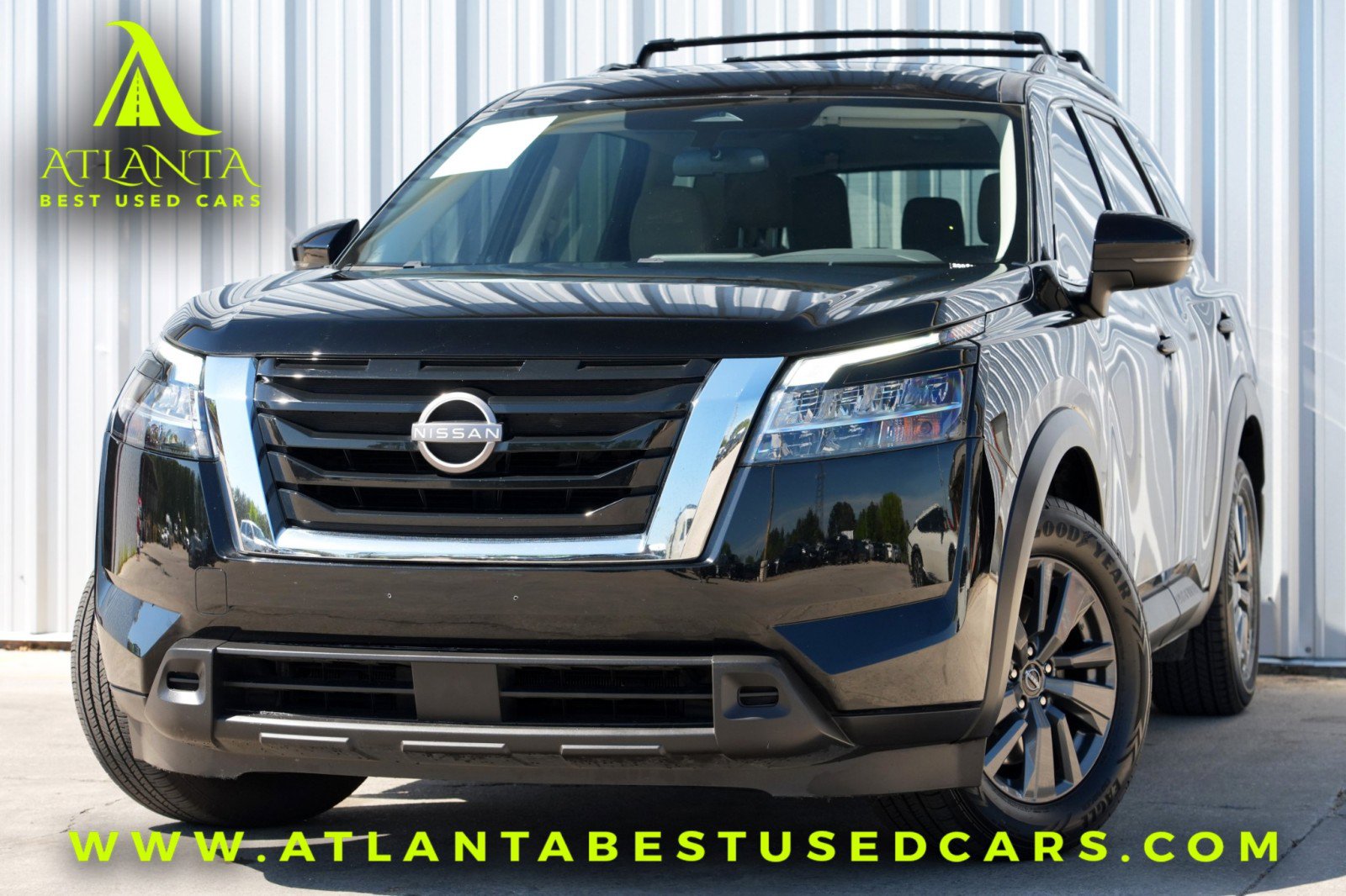 Used 2022 Nissan Pathfinder SV w/ SV Premium Package