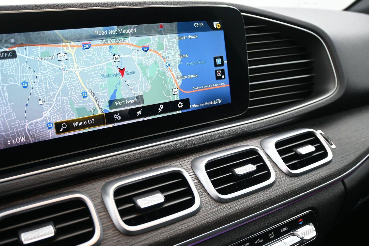 Used 2020 Mercedes-Benz GLE 350 4MATIC image 4