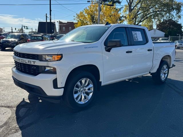 Used 2021 Chevrolet Silverado 1500 Custom image 3