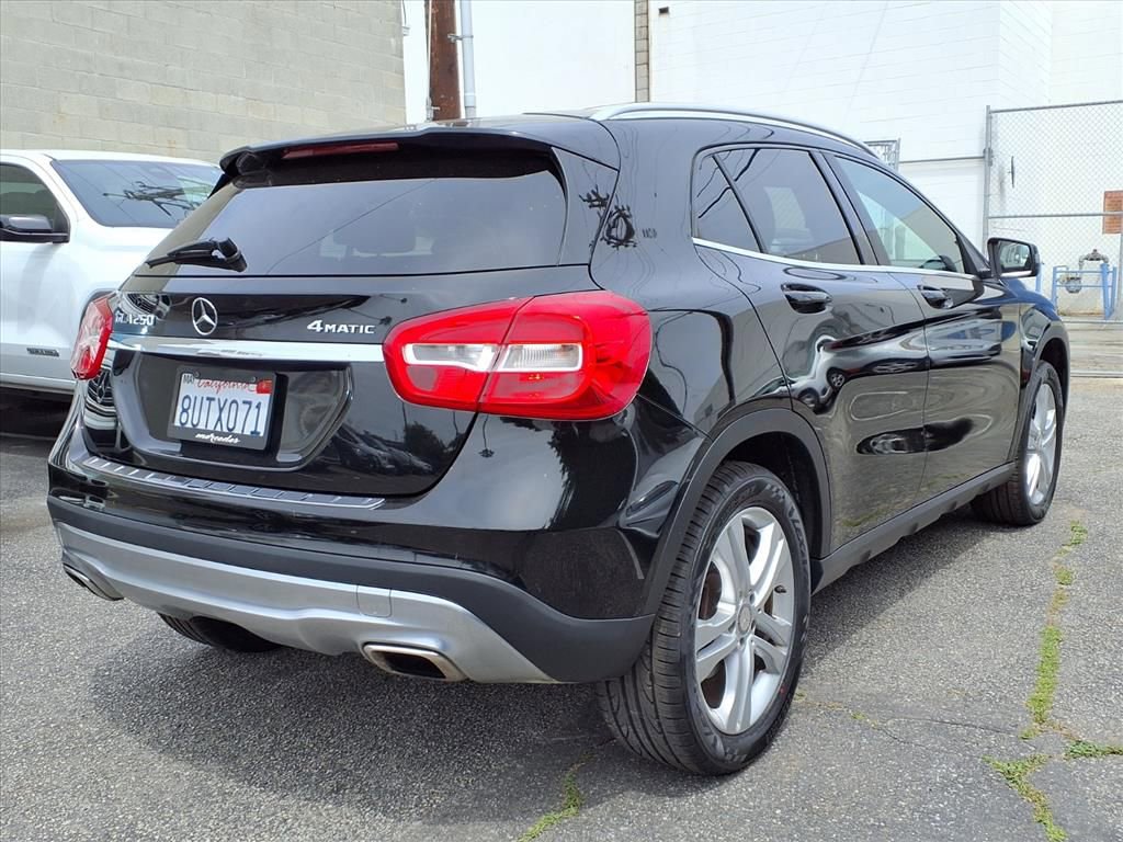 Used 2017 Mercedes-Benz GLA 250 4MATIC image 9