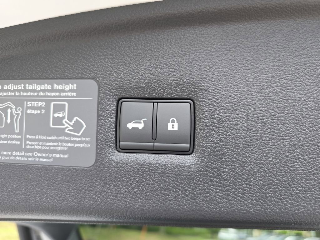 New 2025 INFINITI QX55 Luxe w/ Cargo Package image 23