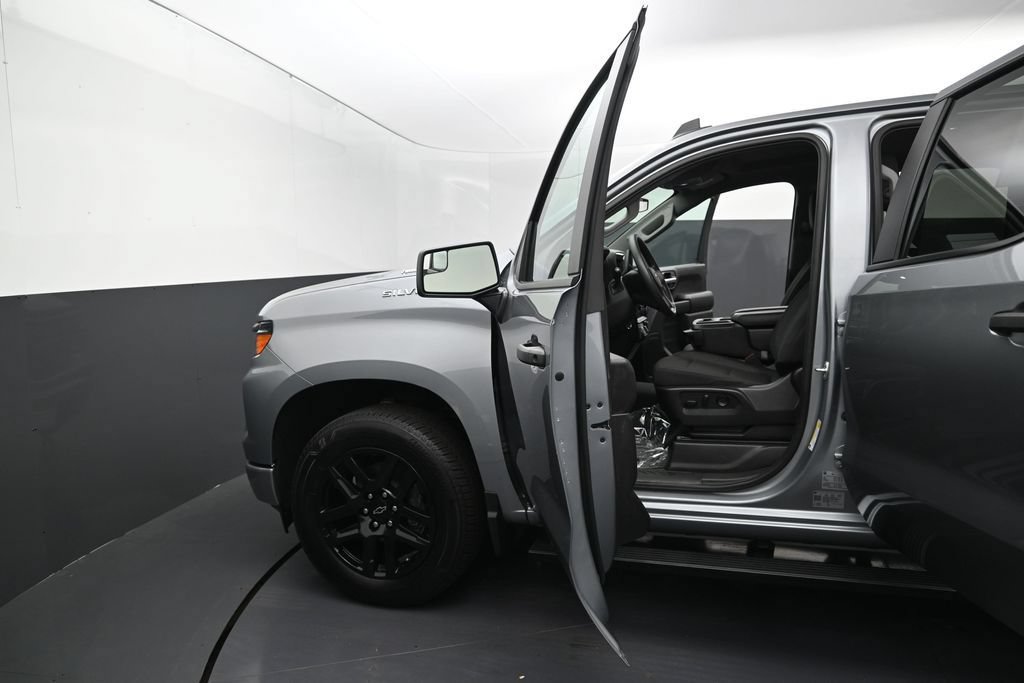 Certified 2025 Chevrolet Silverado 1500 Custom RWD image 12
