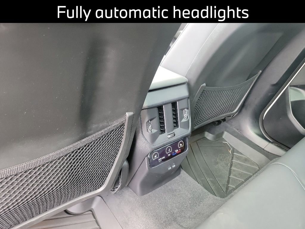 Used 2025 BMW X3 xDrive30i w/ Premium Package AWD/4WD image 12