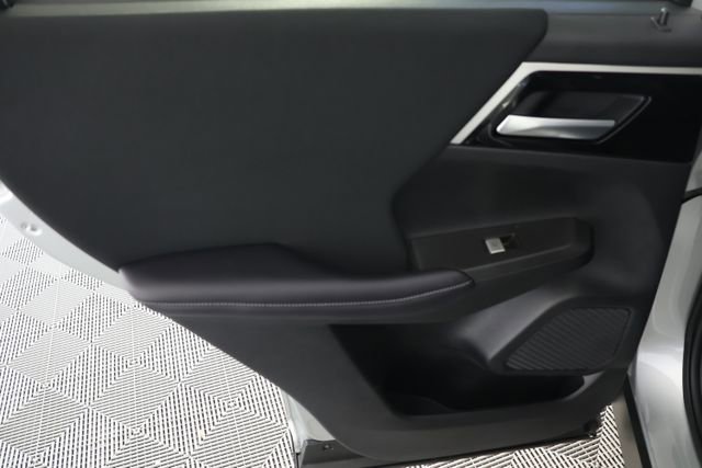 Used 2025 Mitsubishi Outlander ES image 26