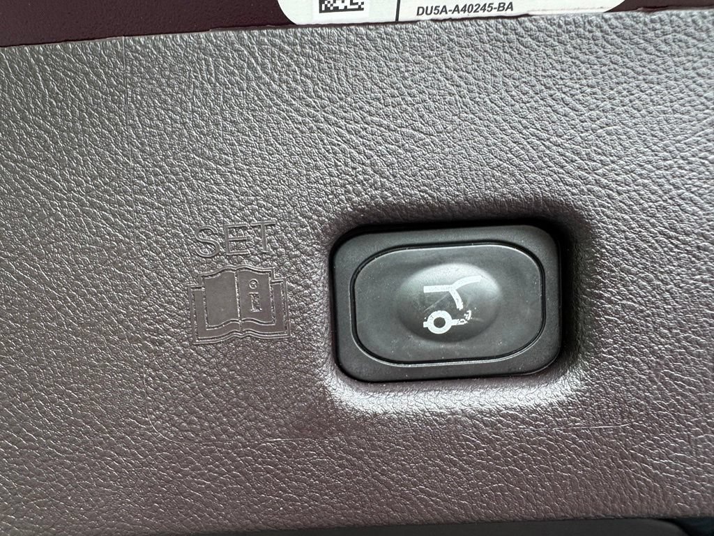 Used 2019 Lincoln Nautilus Black Label AWD/4WD image 45