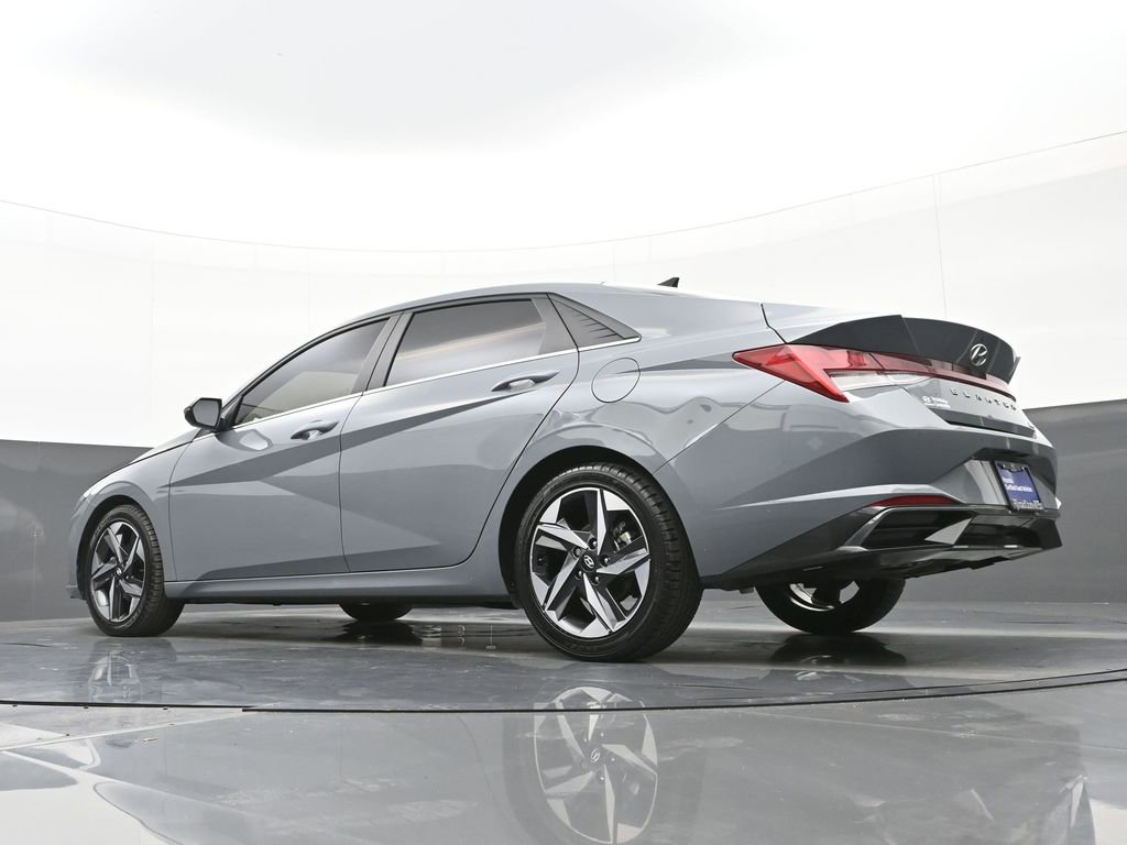 Certified 2021 Hyundai Elantra Limited image 44