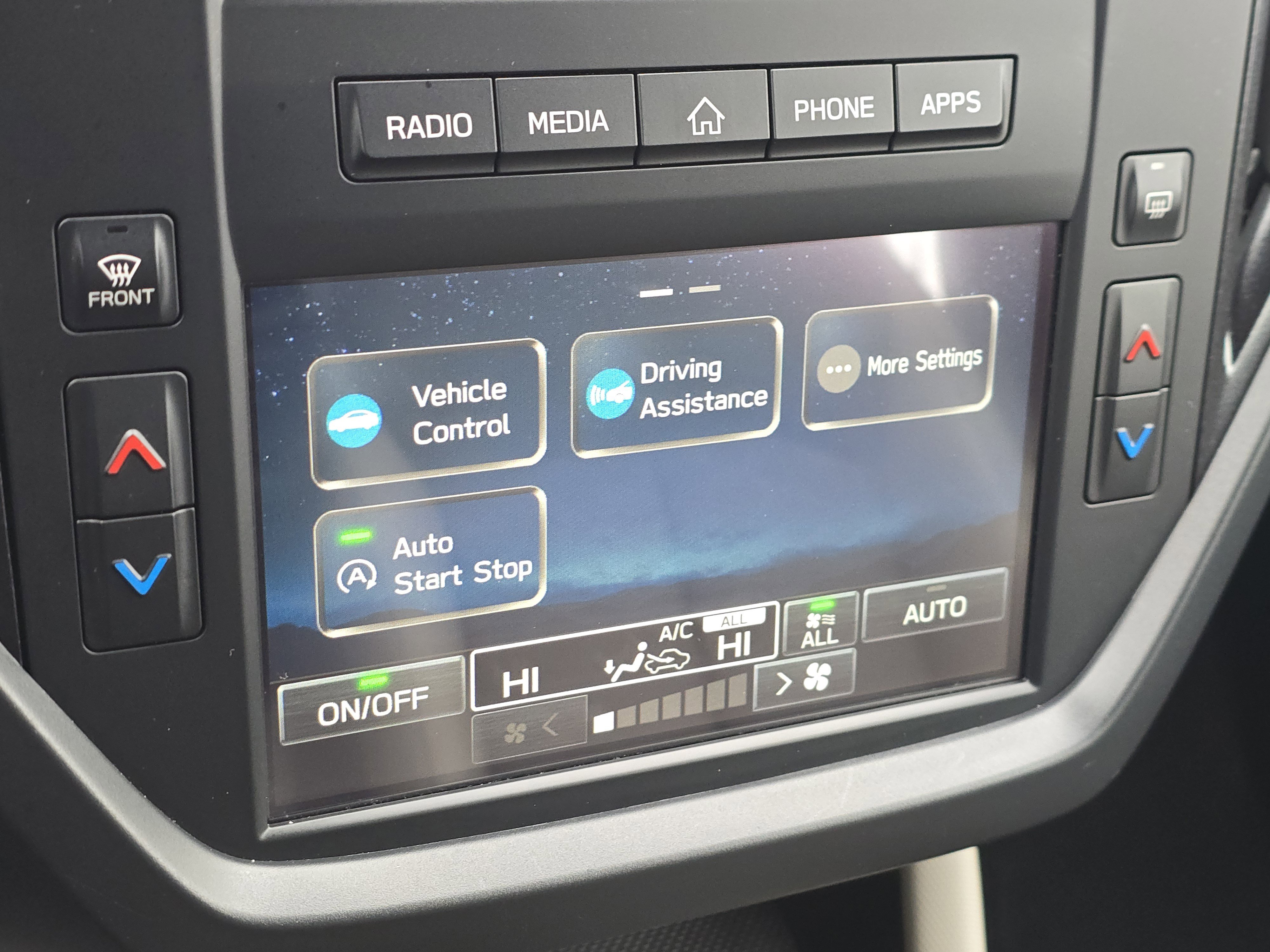 Certified 2025 Subaru Forester Base image 26