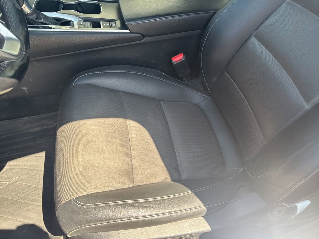 Used 2022 Honda Accord Sport image 12