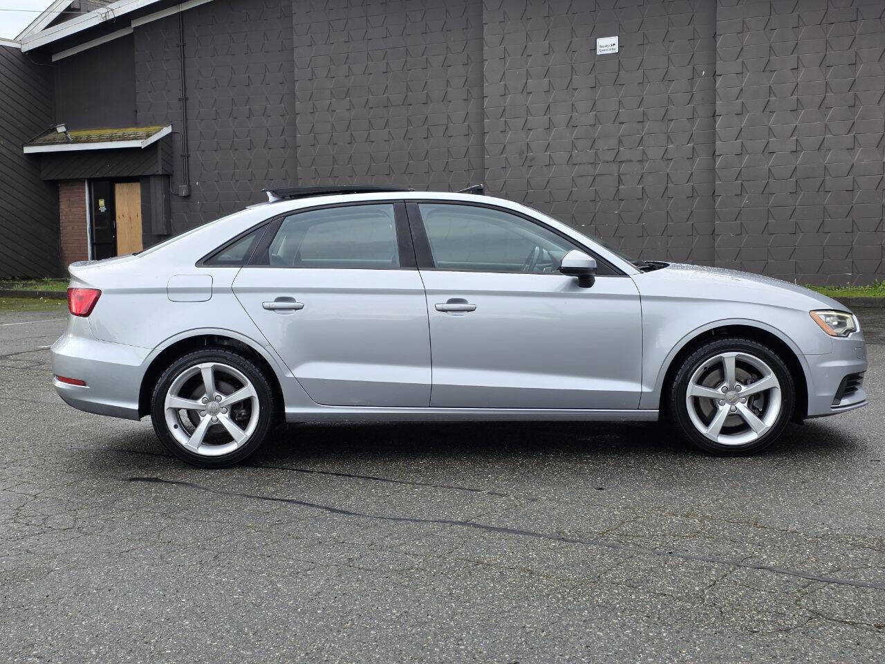 Used 2015 Audi A3 1.8T Premium image 4