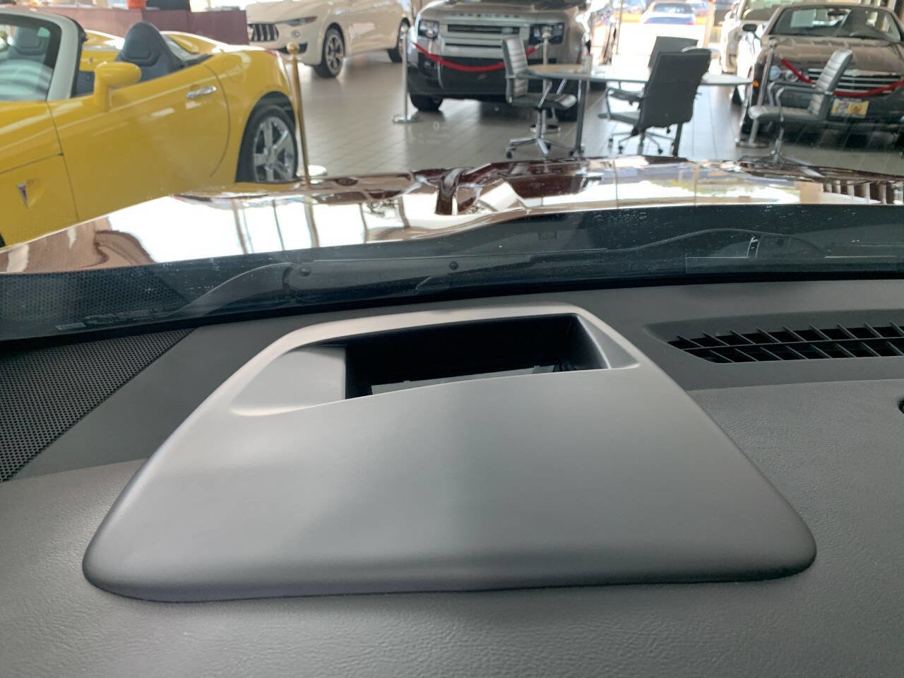 Used 2019 Cadillac XT4 Premium Luxury w/ Technology Package image 15