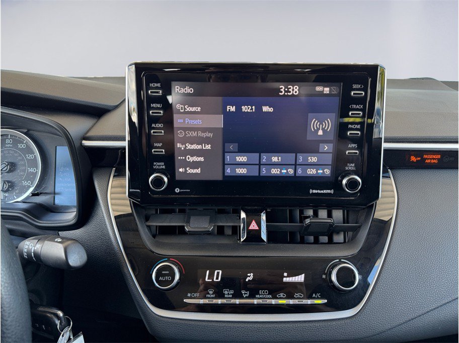 Used 2021 Toyota Corolla LE FWD image 10