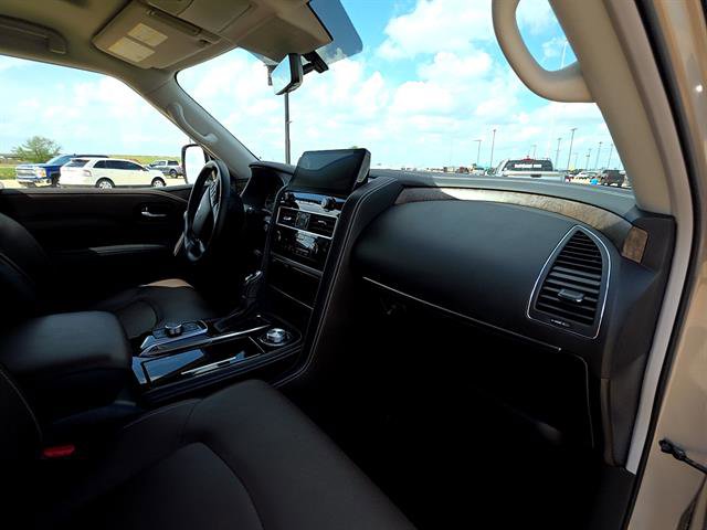 Used 2024 INFINITI QX80 Premium Select w/ Cargo Package AWD/4WD image 18
