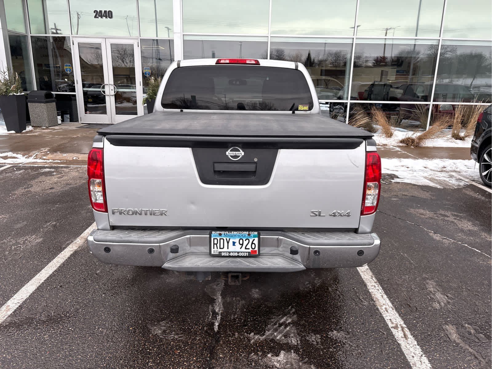 Used 2013 Nissan Frontier SL w/ Moonroof Pkg image 6