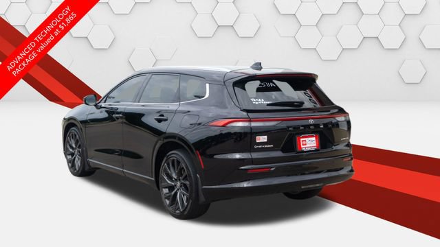 Used 2025 Toyota Crown Signia w/ Advanced Technology Package AWD/4WD image 3