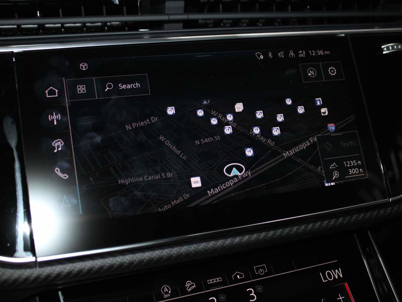 Used 2024 Audi SQ8 Premium Plus w/ S Sport Package image 19