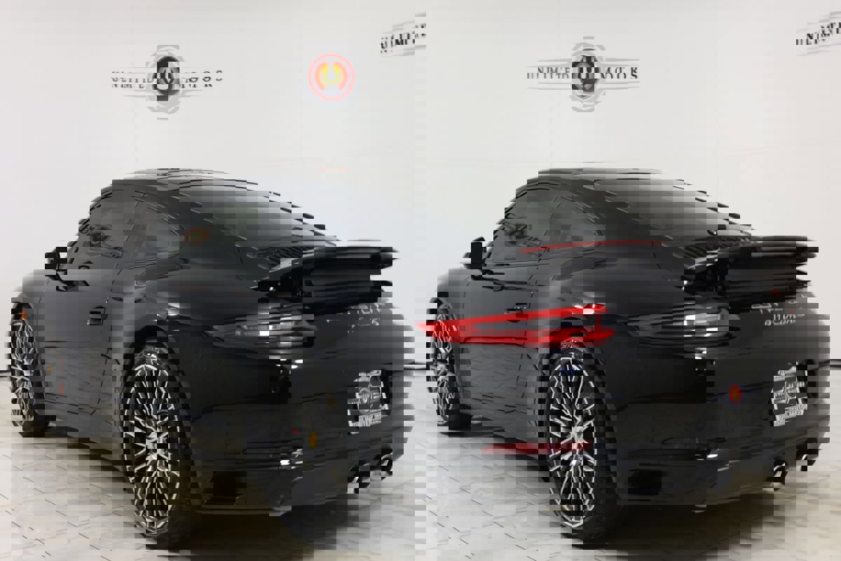 Used 2018 Porsche 911 Carrera S RWD image 4