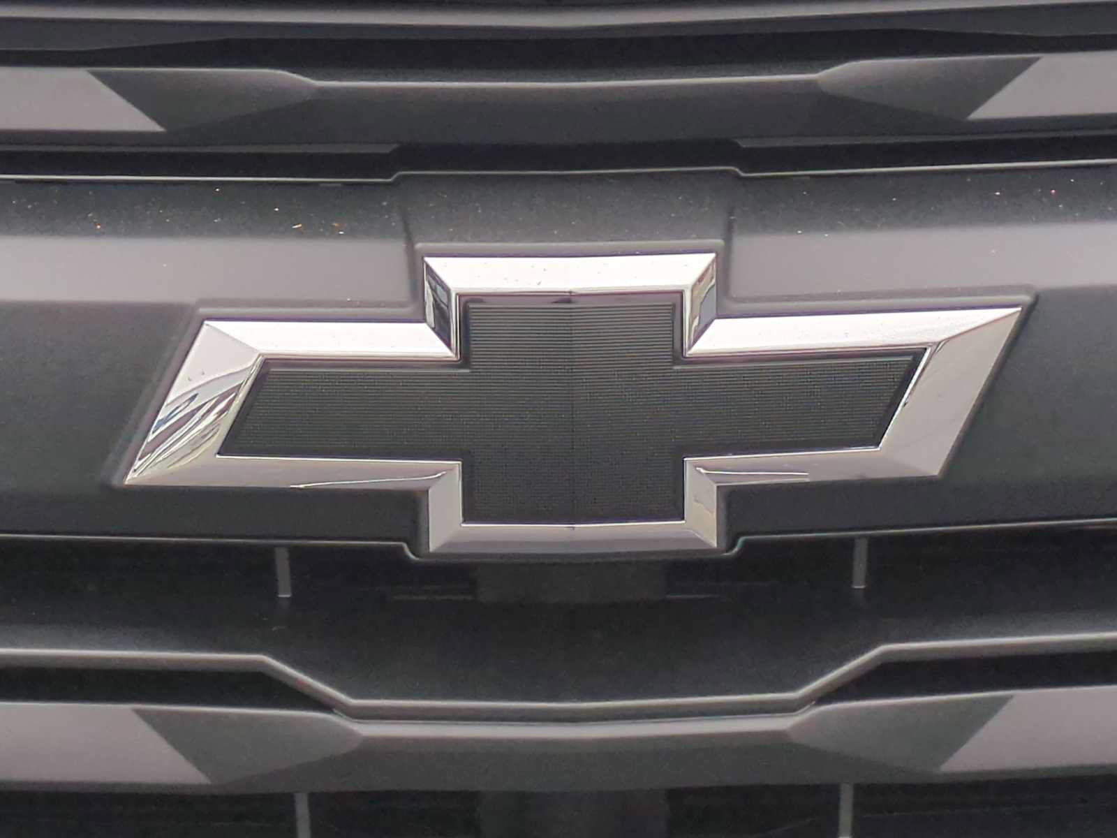 New 2026 Chevrolet Colorado Trail Boss w/ Midnight Edition AWD/4WD image 8