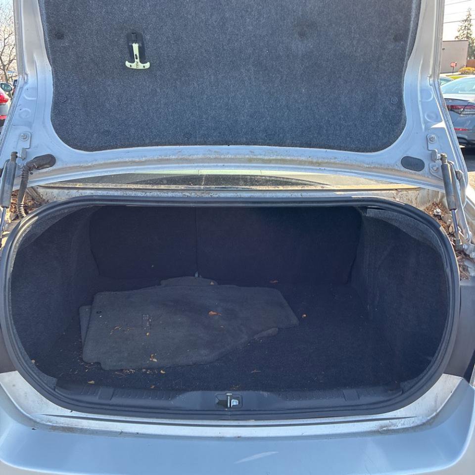 Used 2011 Nissan Sentra 2.0 SR FWD image 21