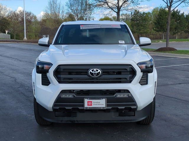 Certified 2025 Toyota Tacoma SR5 AWD/4WD image 4