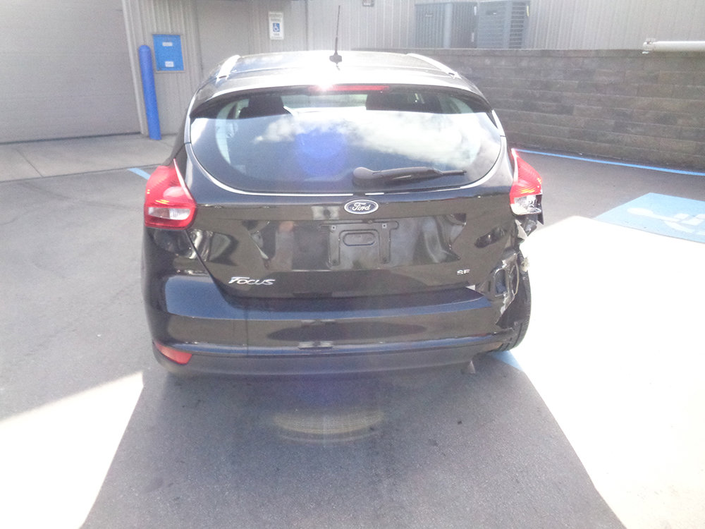 Used 2015 Ford Focus SE image 6