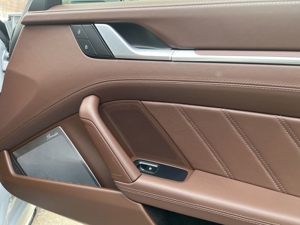 Certified 2025 Porsche 911 Turbo S image 26