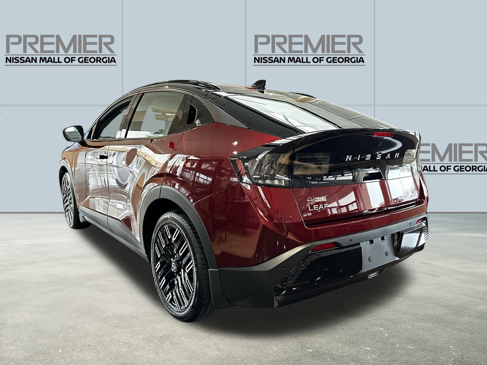 New 2026 Nissan Leaf Platinum+ w/ Illuminated Package image 6