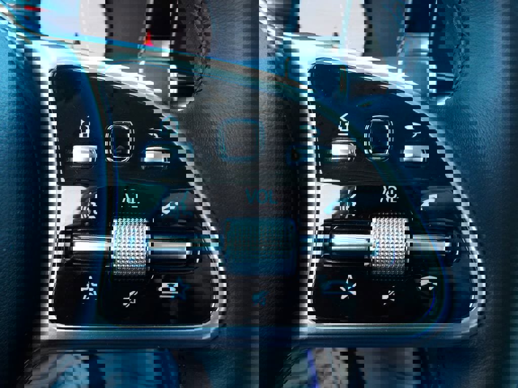 Used 2021 Mercedes-Benz GLC 300 4MATIC image 17