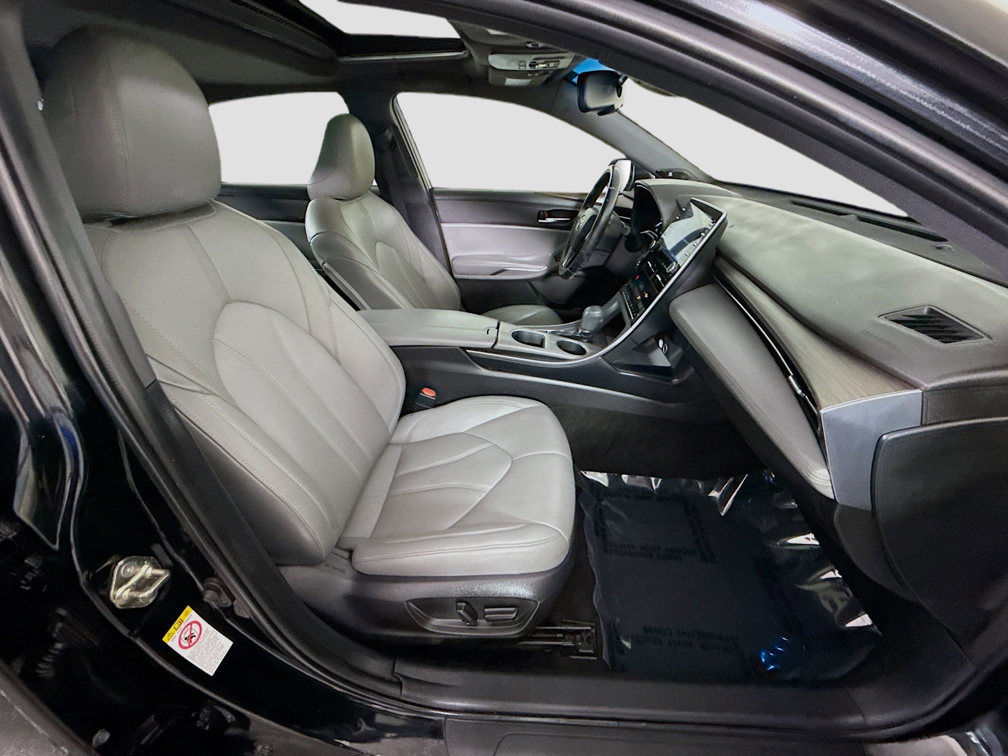 Used 2019 Toyota Avalon XLE w/ Moonroof Package FWD image 29