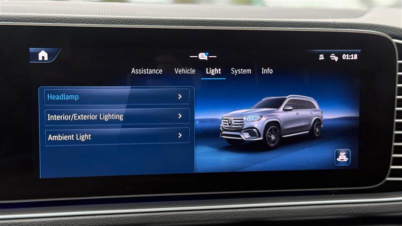 Used 2024 Mercedes-Benz GLS 450 4MATIC w/ AMG Line Exterior image 45