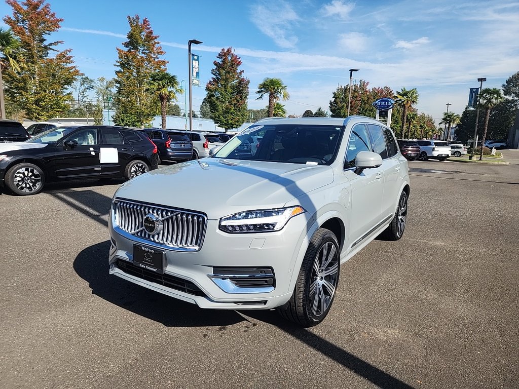 Certified 2024 Volvo XC90 T8 Plus w/ Protection Package Premier AWD/4WD image 1