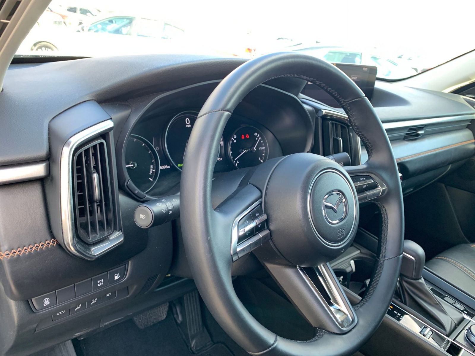 Used 2025 MAZDA CX-50 2.5 Hybrid w/ Premium Plus Pkg image 36