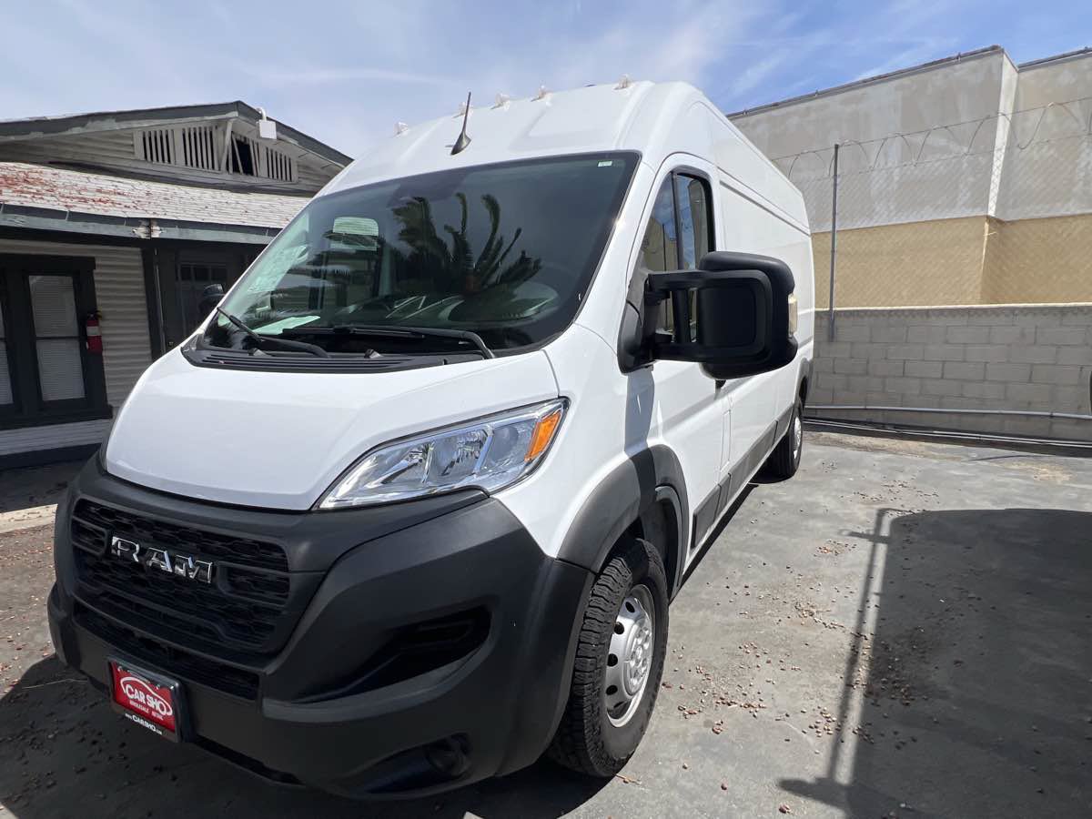 Used 2023 RAM ProMaster 2500 FWD image 2