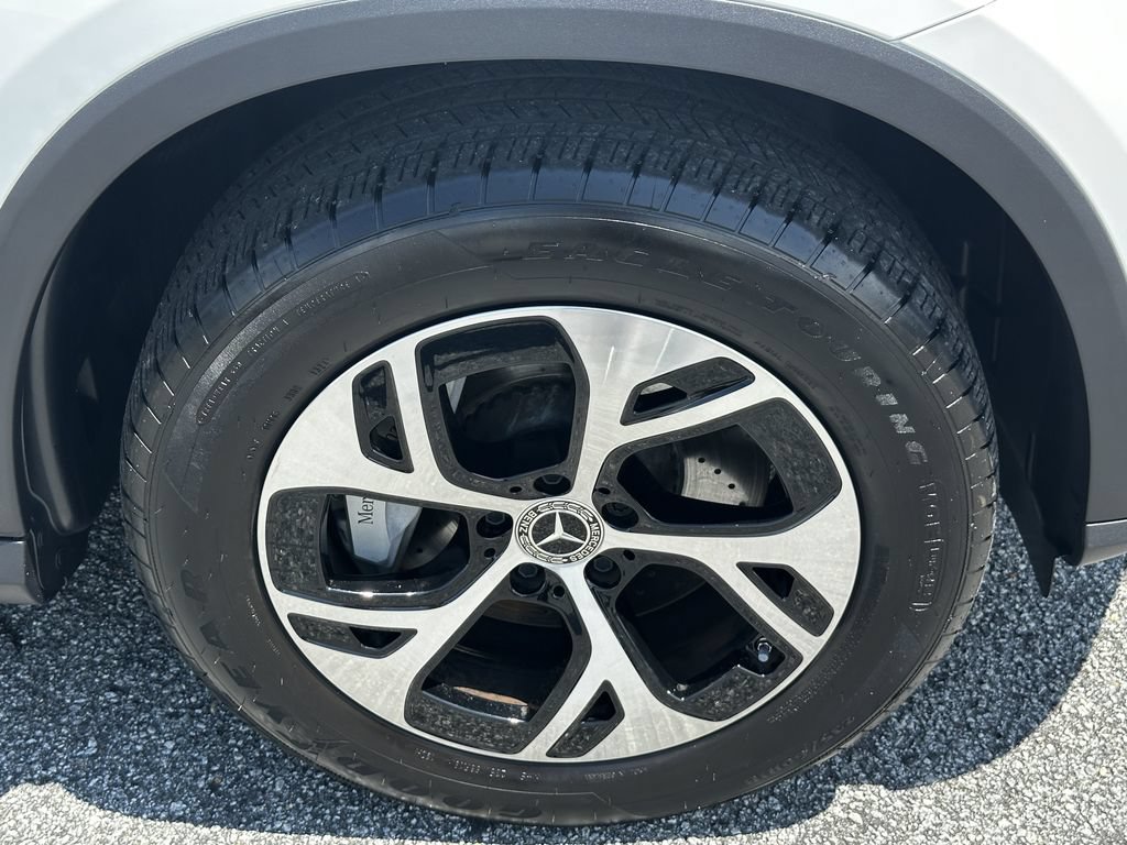 Certified 2025 Mercedes-Benz GLC 350e 4MATIC image 14