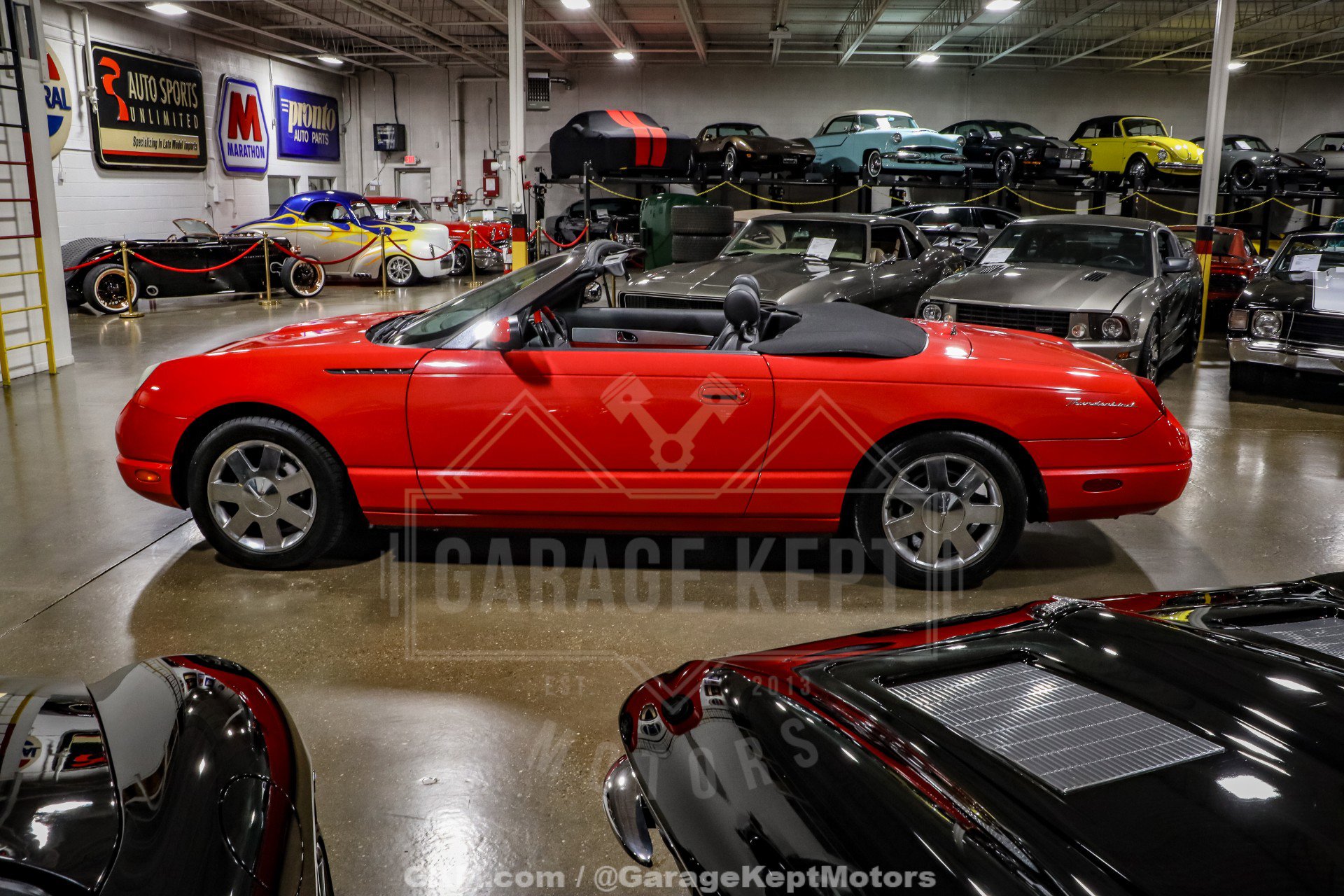 Used 2002 Ford Thunderbird RWD image 34