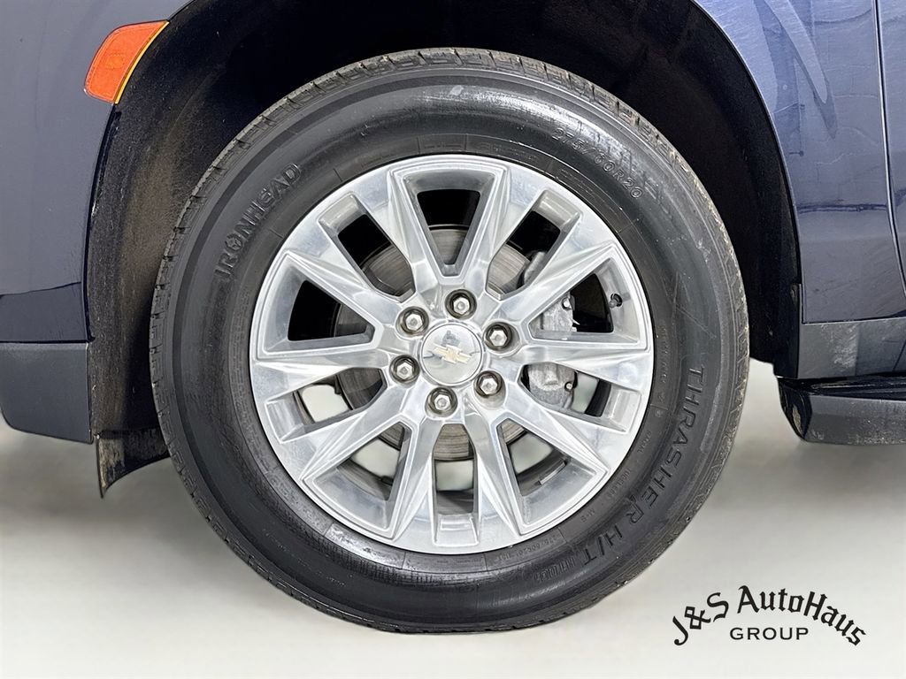 Used 2023 Chevrolet Suburban Premier AWD/4WD image 38