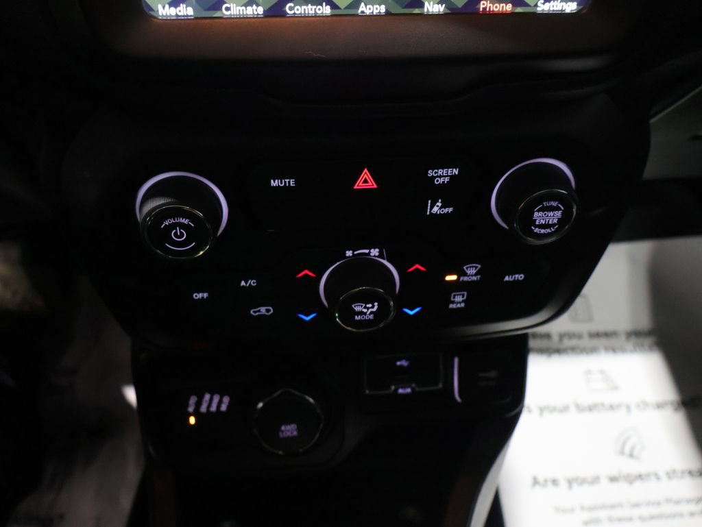 Used 2021 Jeep Renegade Limited w/ Sun & Sound Group image 28