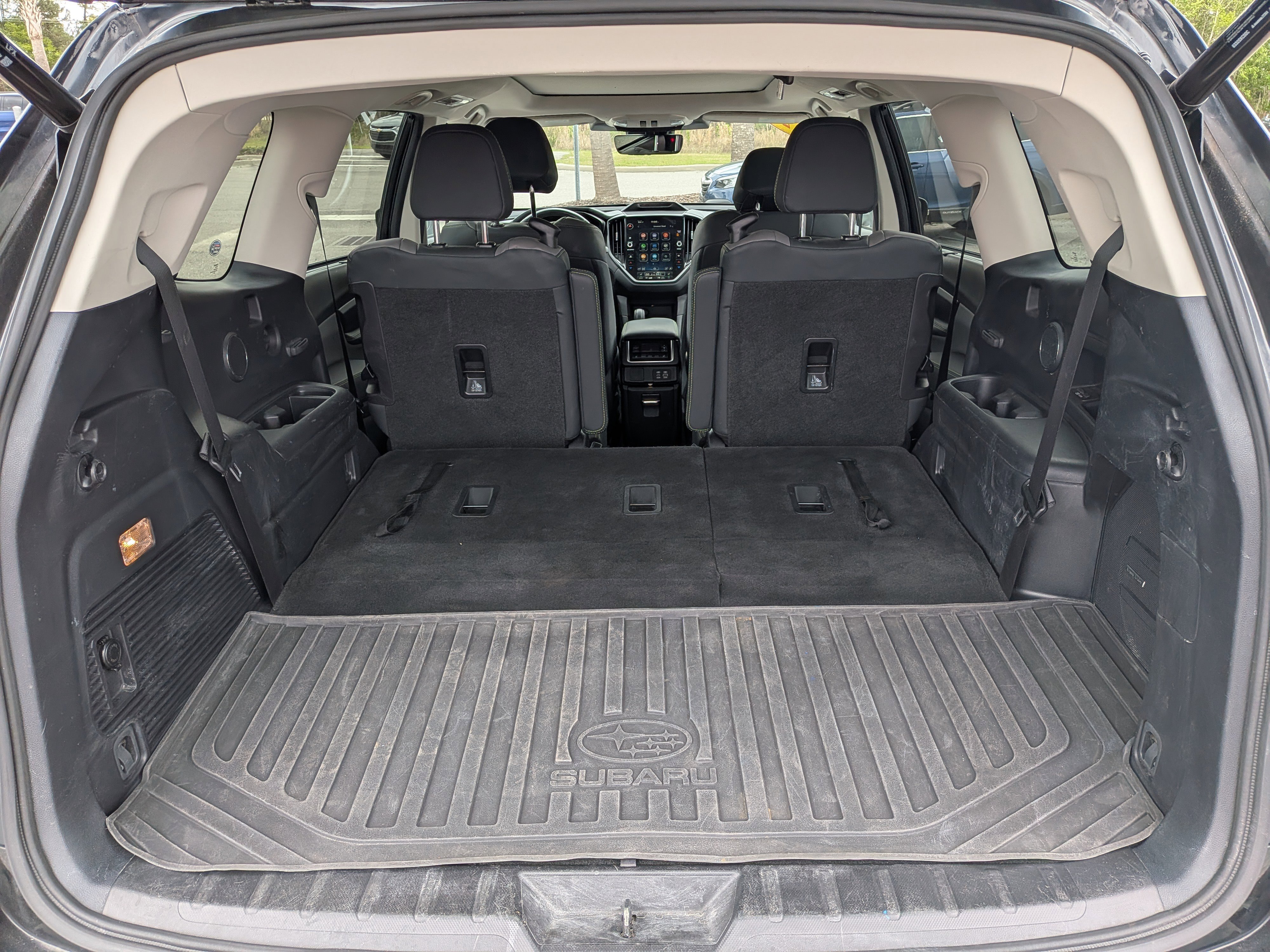 Used 2023 Subaru Ascent Onyx Edition Limited image 13